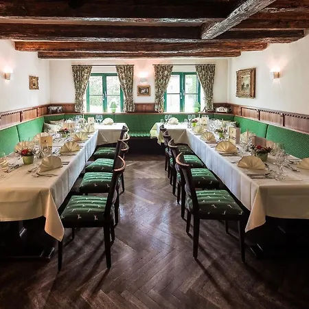 Forsthaus Woernbrunn 4*