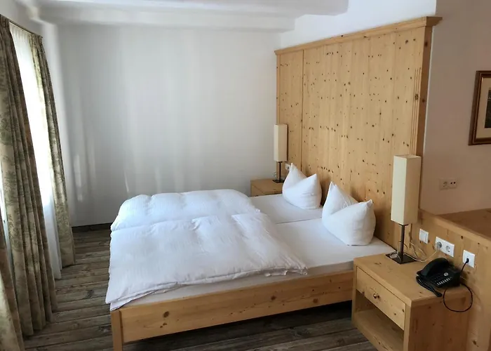 Отель Forsthaus Woernbrunn 4*